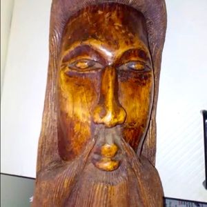 Head wooden statue